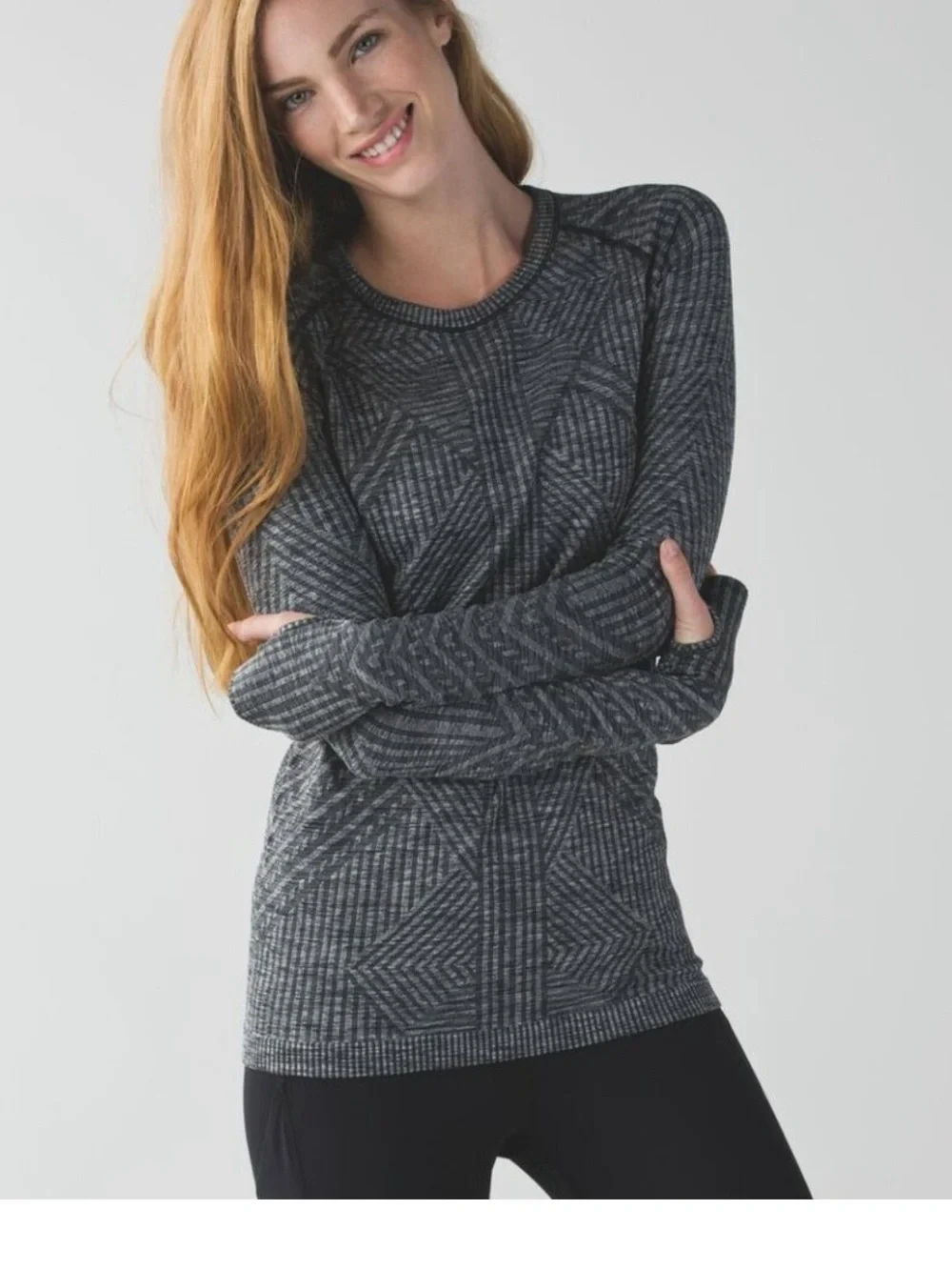 Lululemon Rest Less Pullover Heathered Black Size 8 Mid Layer Top Thumbholes